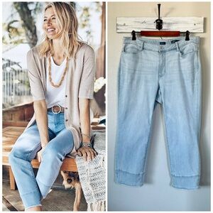 J JILL 16 Authentic Fit Fringed-Hem Cropped Jeans in Oxford Wash • Light Denim